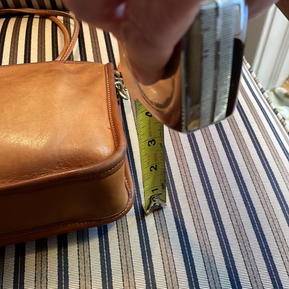 Vintage coach basic bag  / zippered clutch 9455 glue in tag original HT & strap - Picture 13 of 15